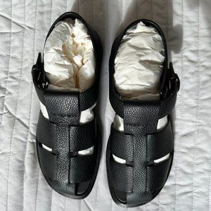 The Row fisherman sandals in size 36.5